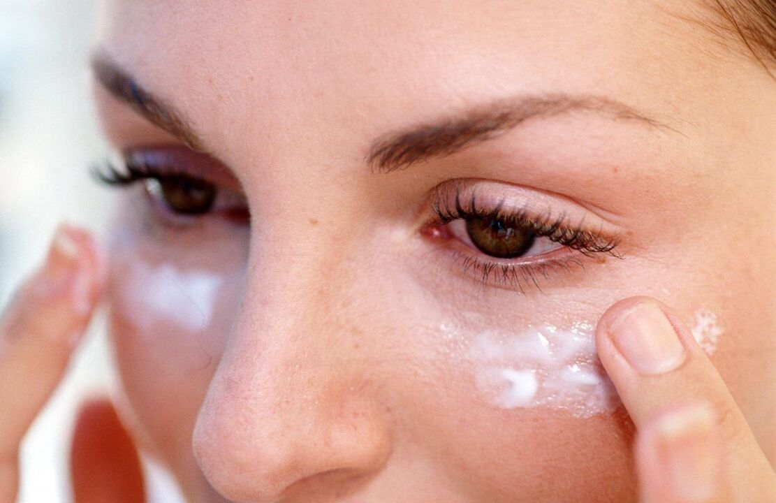 Apply a rejuvenating cream around the eyes